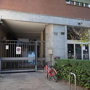 https://cozy-housing-porta-romana-m3.it-lombardy.com
