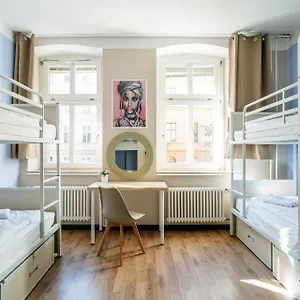 Albergue Eastseven