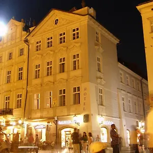 Old Town Square By Emblem Lejlighedshotel Prag
